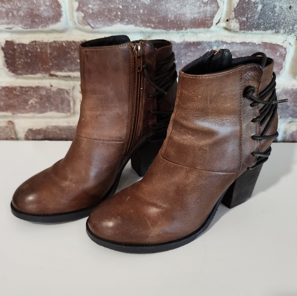 Steve Madden Raglin Brown Bootie 6 - Picture 12 of 12